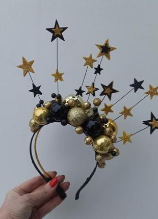 Новорічний обруч з зірками та кульками для корпоративу новорічного свята