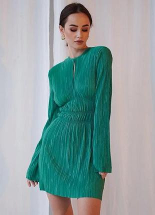 Стильне плаття в смарагдовому кольорі