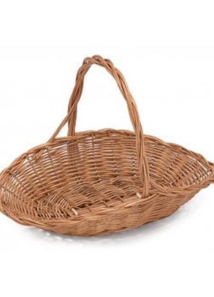 Широкая плетеная корзина на подарки