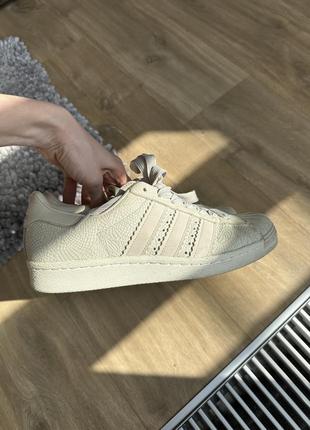 Кроссовки женские adidas superstar бежевые 25 см5 фото