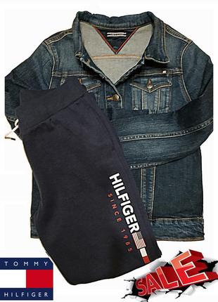 Tommy hilfiger. комплект, спорт штаны+джинс куртка. р. 152см.