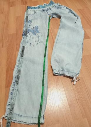 Летние джинсы с вышивкой р.27.5 фото