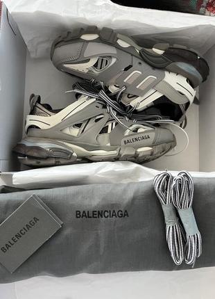 Balenciaga4 фото