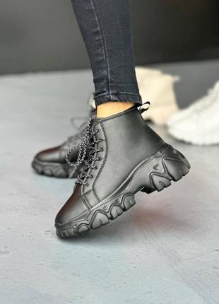 Женские зимние ботинки, из кожи, утепленные на меху, черные4 фото