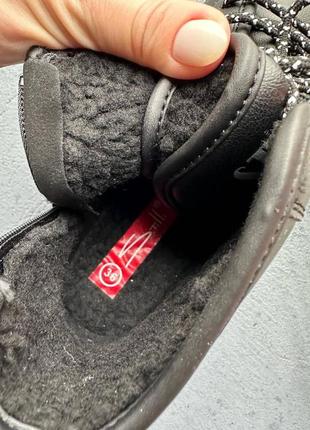 Женские зимние ботинки, из кожи, утепленные на меху, черные5 фото