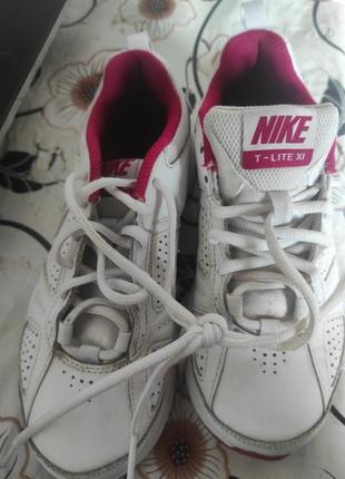 Кроссовки nike
