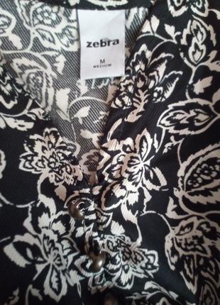 Блуза в квітковий принт5 фото