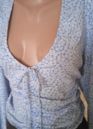 Нежная лекга блуза в цветы на стяжке5 фото