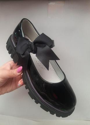 Туфли детские черные лаковые с бантиком clibee3 фото