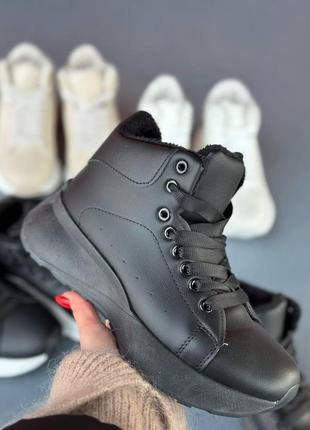 Женские зимние ботинки, из кожи, утепленные, черные3 фото