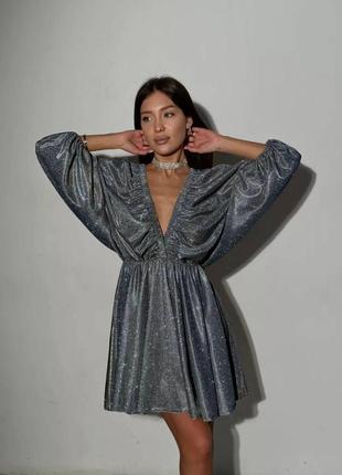 Приталенное платье мини, оверсайз, с открытой спинкой, серебро5 фото