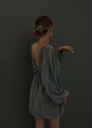 Приталенное платье мини, оверсайз, с открытой спинкой, серебро3 фото