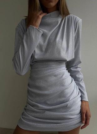 Женское приталенное платье мини, с плечиками, серебро2 фото