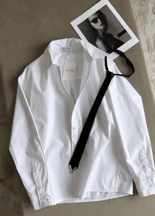 Женская рубашка valentino с галстуком4 фото
