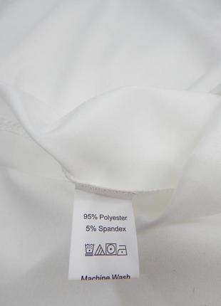 Белый топ принт цветы легкая блуза без рукавов сатиновая майка на широких бретелях5 фото
