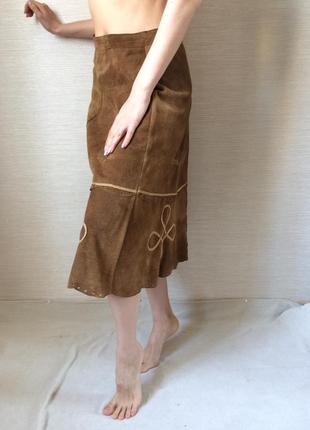 Замшевая коричневая юбка2 фото