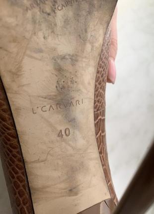 Шкіряні туфлі carvari розмір 39-40 за символічну ціну.2 фото