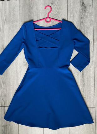 Мила синя електрик сукня з цупкої тканини