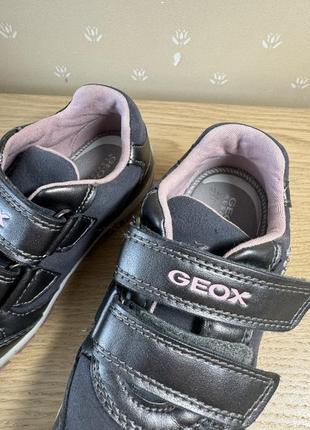 Дитячі кросівки geox.3 фото