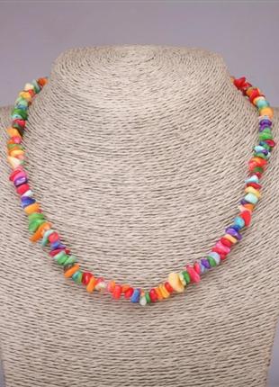 Бусы из натурального цветного перламутра