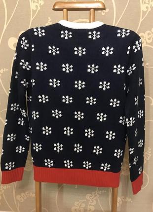 Нереально красивый и стильный брендовый тёплый вязаный свитер.2 фото