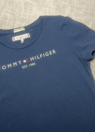 Футболка tommy hilfiger. синяя футболка. фирменная футболка tommy hilfiger. синяя футболка tommy hilfiger2 фото