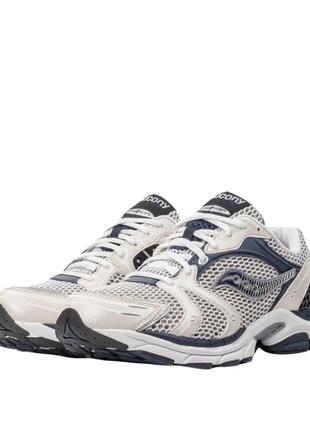 Оригінальні кросівки чоловічі saucony progrid triumph 4 og s70704-12