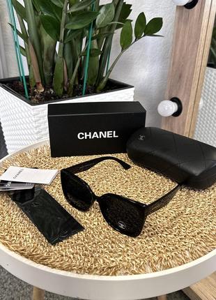 Сонцезахисні окуляри повний комплект в стилі chanel