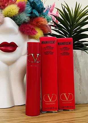 Оригінал туш для вій valentino magnificent mascara striking volume