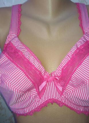 Красивий бюст 90 з