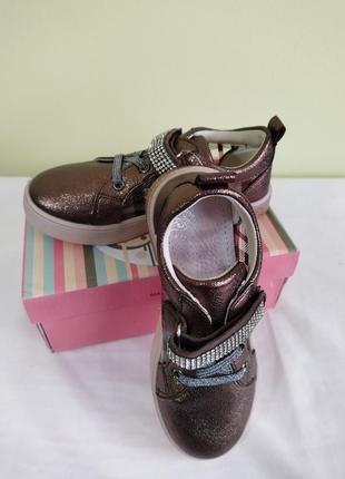 Кросівки, мокасини на дівчинку 30-33 tom.m4 фото