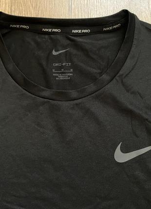 Nike pro dry-fit black cz1181-011 розмір м термо футболка1 фото