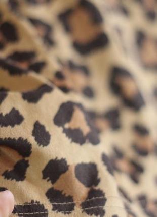 Удлиненная леопардовая футболка3 фото