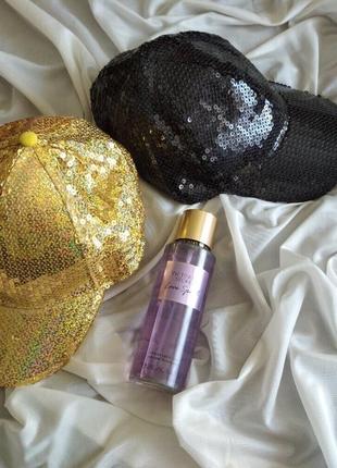 Нова   кепка  бейсболка в паетках, р.57, сток