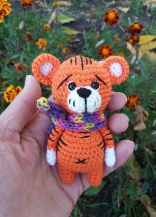 Тигреня мікка в'язана іграшка м'яка