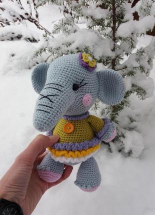 Слоник аринка вязаная мягкая игрушка