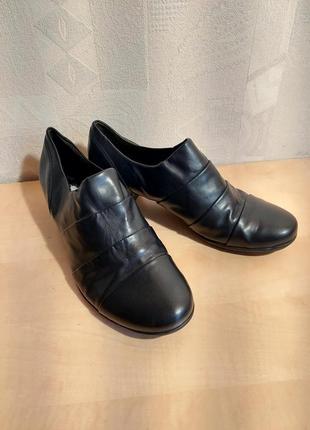 Кожаные темно-синие ботинки gabor1 фото