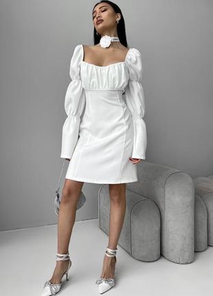 Женское мини платье