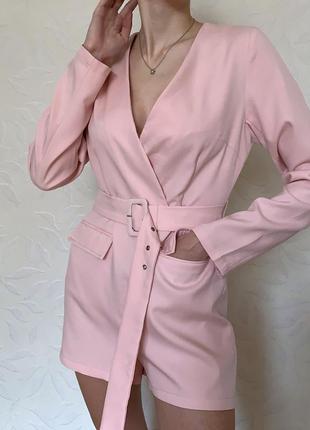 Рожевий ромпер з поясом i saw it first