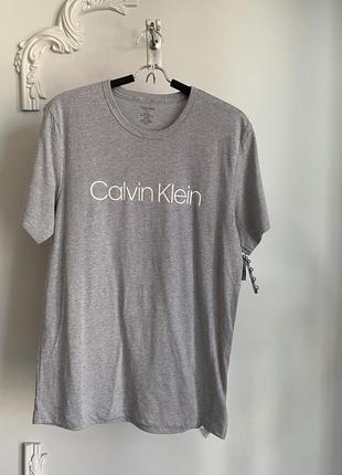 Чоловіча футболка calvin klein