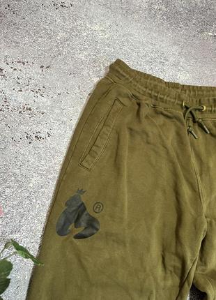 Спортивные штаны мужские с большим логотипом хаки money (оригинал)4 фото