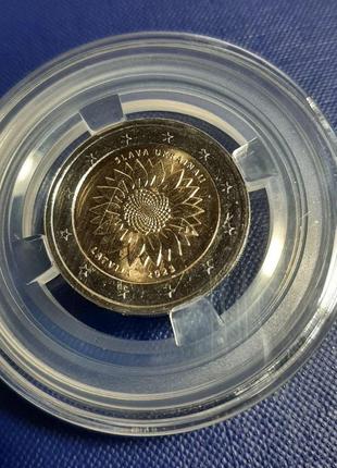 Монета латвия, 2 евро, 2023 года, слава украине5 фото