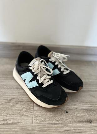 Кросівки new balance