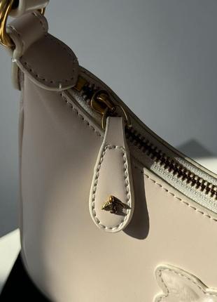 Сумка pinko half moon bag simply cream with leather buckle5 фото