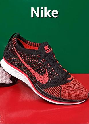 Женские беговые кроссовки nike flyknit racer black laser crimson оригинал5 фото