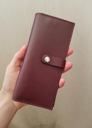 Кожаный женский кошелек на кнопке с монетницей