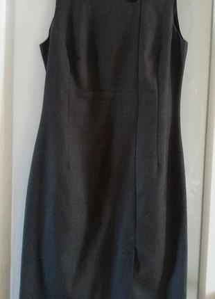 Серый сарафан на подкладке mosaic 44-46 размера.