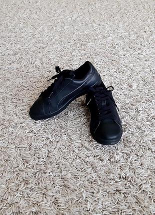Кожаные кроссовки puma 35,5 размера.