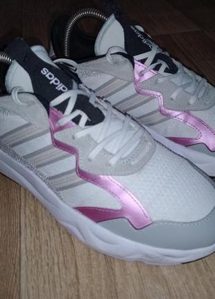 Кросівки кросовки adidas futureflow white/pink women's running trainers