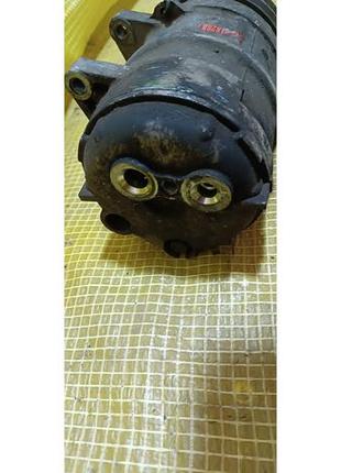 Компрессор кондиционера 897070 71 opel frontera 2